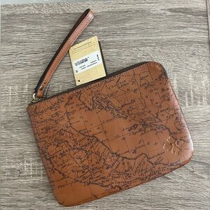 Patricia Nash Cassini Wristlet Signature Map Leather NWT $79 Retail